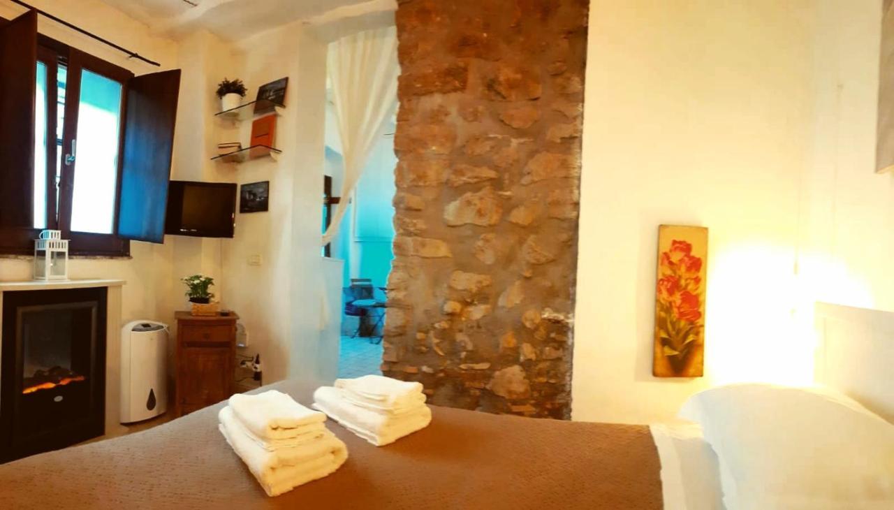 Casetta Nel Borgo Olevano Romano Exterior foto